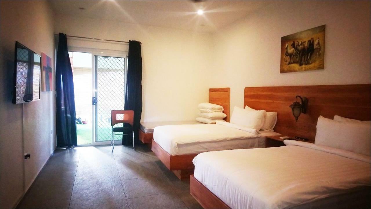 Roman Empire Panglao Boutique Resort Tawala  Buitenkant foto