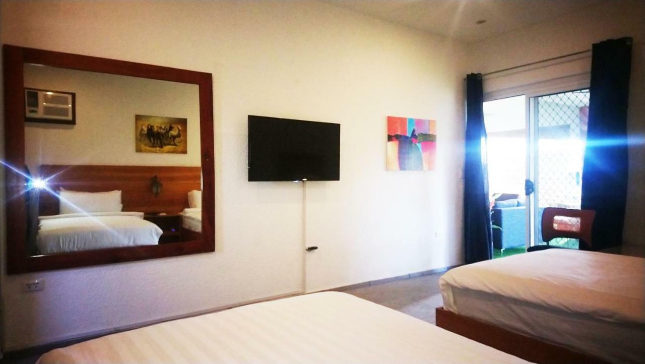 Roman Empire Panglao Boutique Resort Tawala  Buitenkant foto